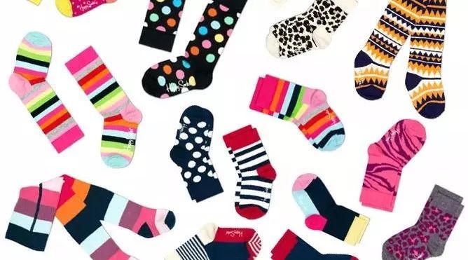 冬天襪子怎么穿?保暖、時尚、不跌范er!_時尚